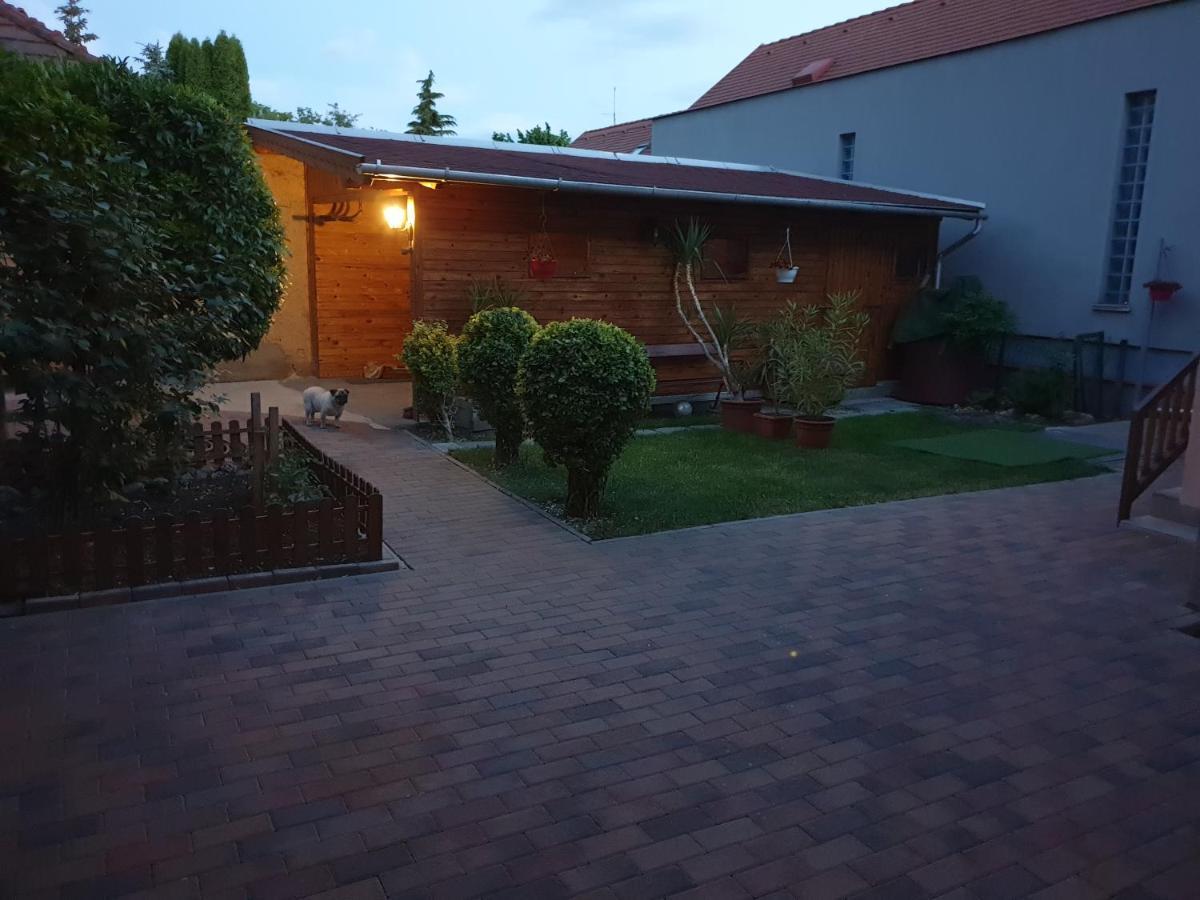 Renáta Vendégház Eger Exterior foto